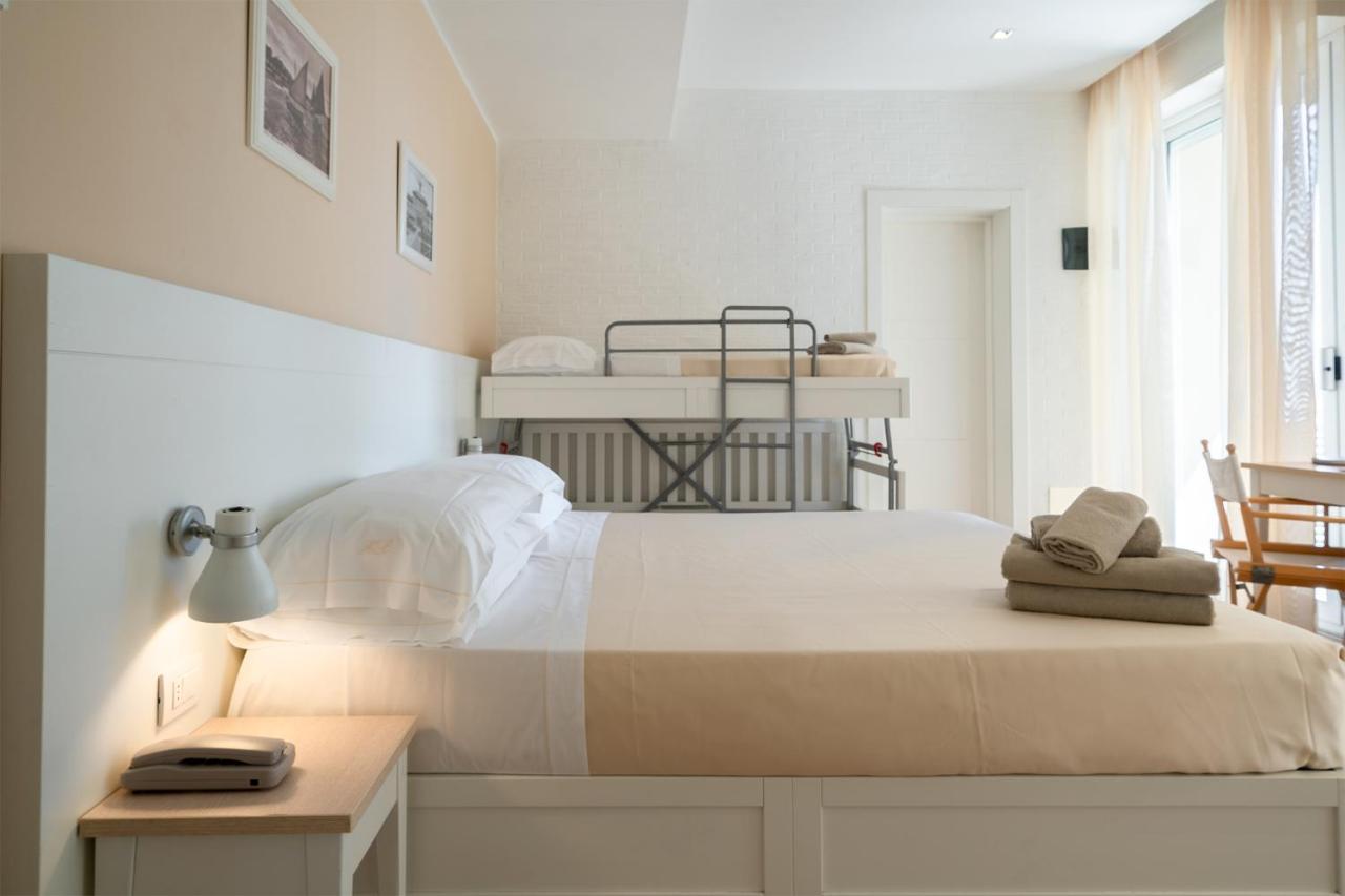 Hotel Bristol Cattolica Zewnętrze zdjęcie