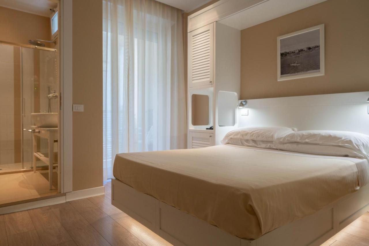 Hotel Bristol Cattolica Zewnętrze zdjęcie