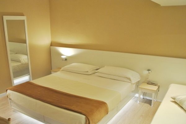 Hotel Bristol Cattolica Zewnętrze zdjęcie