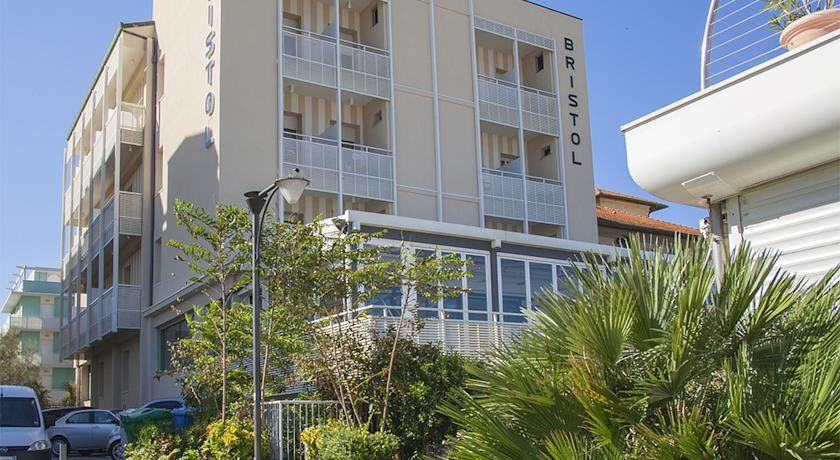 Hotel Bristol Cattolica Zewnętrze zdjęcie