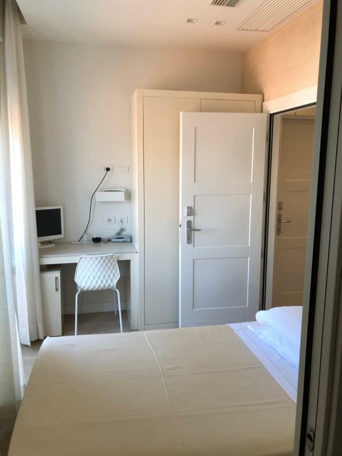 Hotel Bristol Cattolica Zewnętrze zdjęcie